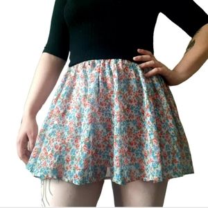 Forever 21 Floral Miniskirt Size Small